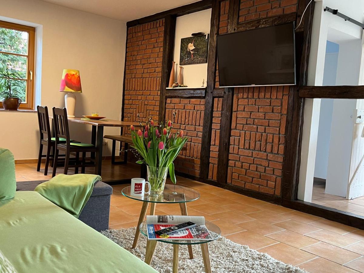 Elb Nest Gaestehaus *